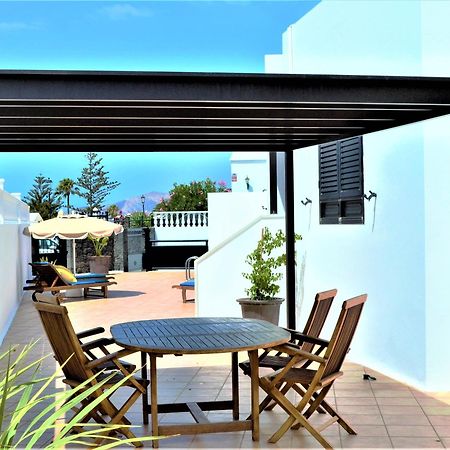 Grand Villa Famara Puerto Del Carmen Puerto del Carmen  Buitenkant foto