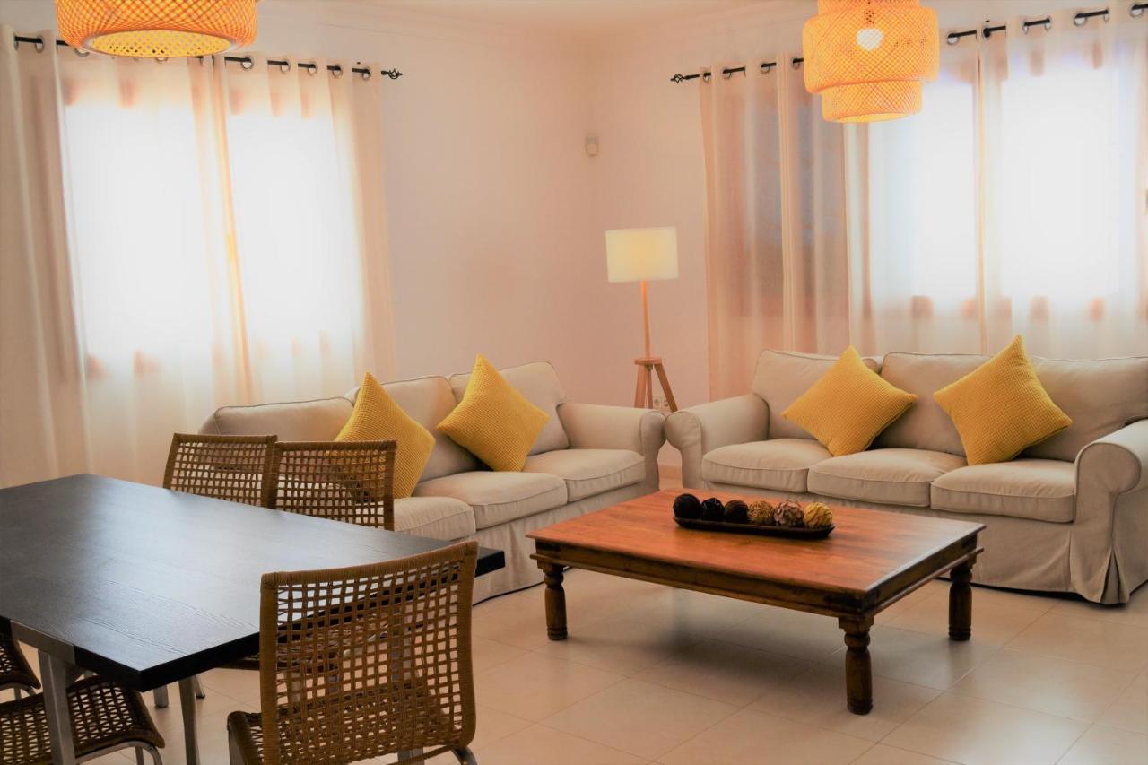Grand Villa Famara Puerto Del Carmen Puerto del Carmen  Buitenkant foto